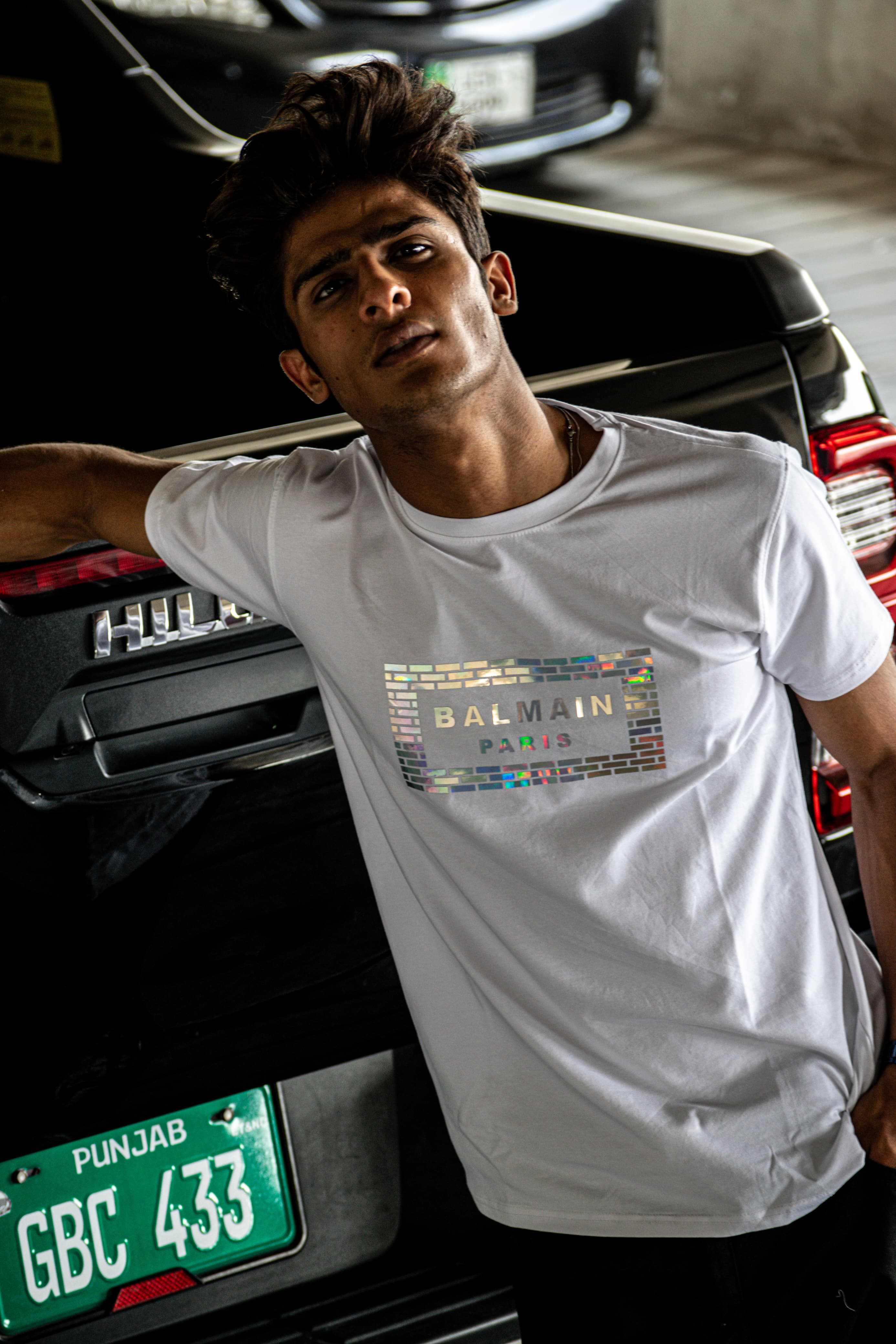 BALMAIN Signature' t-shirt メンズ Embroidered Balmain Signature T-shirt white white - Men